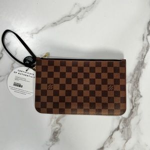 LOUIS VUITTON Damier Ebene Neverfull MM GM Pochette.